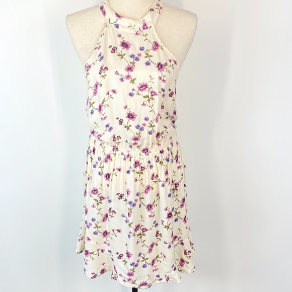 American Eagle Outfitters Dresses & Skirts - American Eagle Purple Floral Open Back Mini Dress